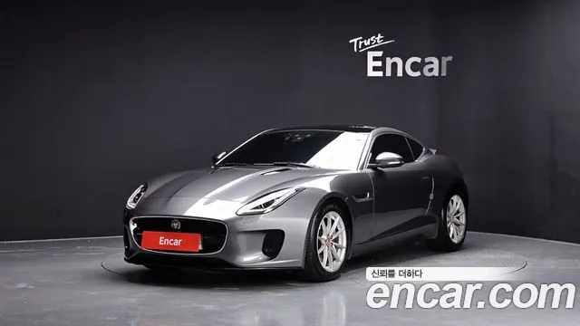 Jaguar F-TYPE P300 Coupe