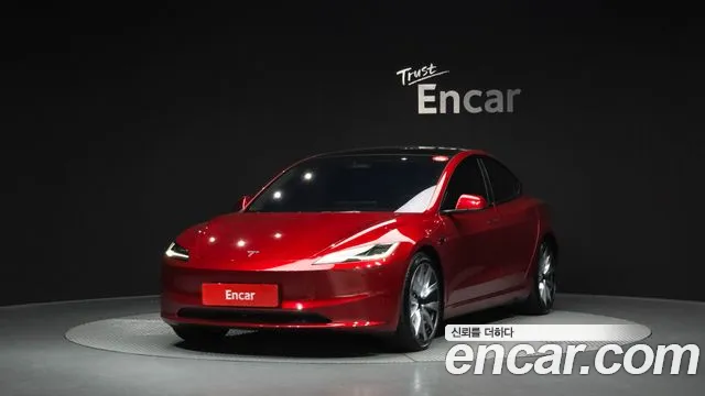 Tesla Model 3 Long Range