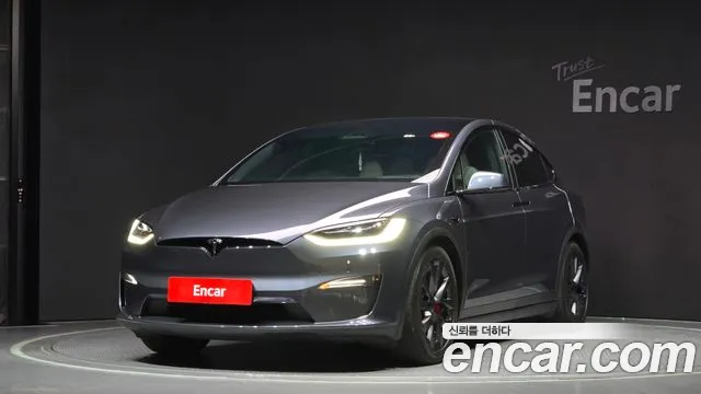 Tesla Model X Plaid