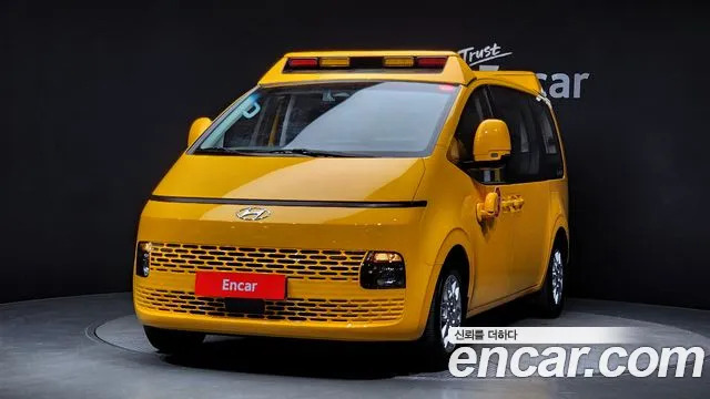 Hyundai Staria L3.5 어린이보호차