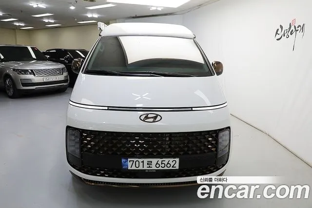 Hyundai Staria 4WD 캠핑카