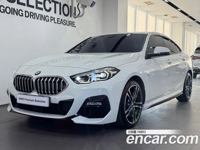 BMW 2-Series 220i M Sports