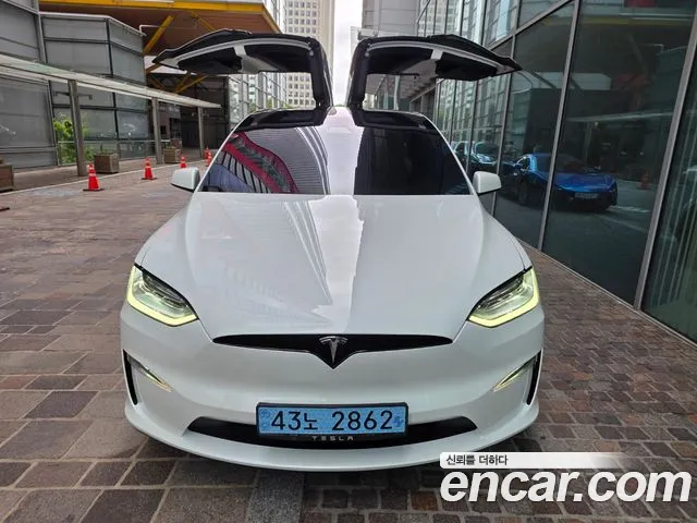 Tesla Model X AWD