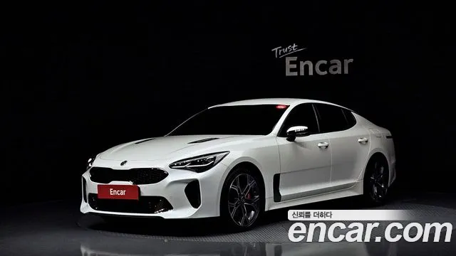 Kia Stinger 2.0 Turbo 2WD