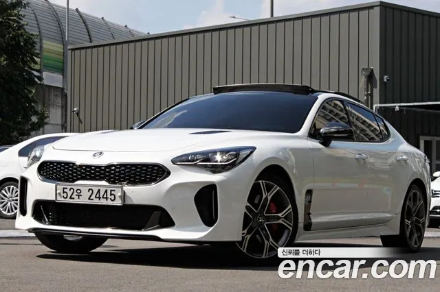 Kia Stinger 2.0 Turbo 2WD