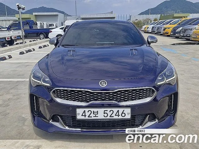 Kia Stinger 2.0 Turbo 2WD