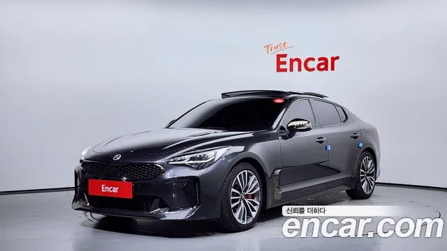 Kia Stinger 2.0 Turbo AWD