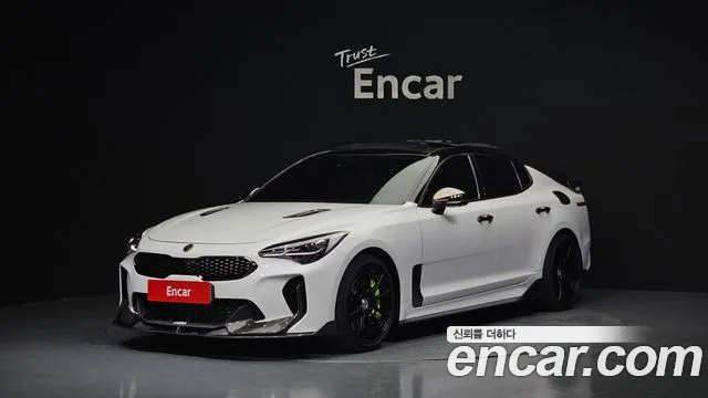 Kia Stinger 3.3 Turbo 2WD