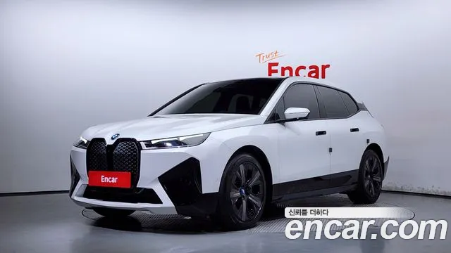 BMW iX xDrive50 Sports Plus