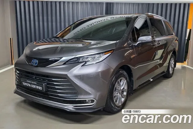 Toyota Sienna 2.5 Hybrid AWD