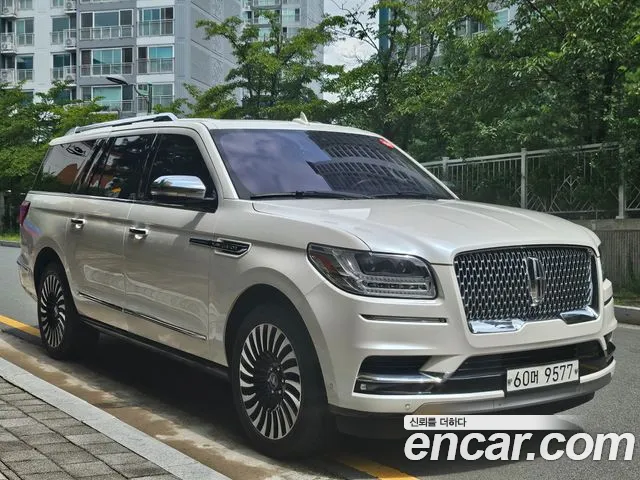 Lincoln Navigator 3.5L Black Label