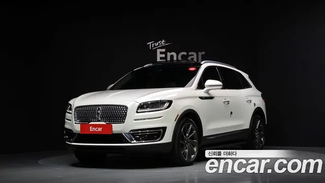 Lincoln Nautilus 2.7 202A AWD