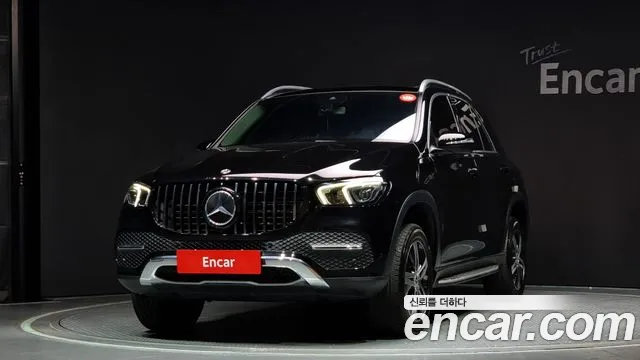 Mercedes-Benz GLE-Class GLE300d 4MATIC