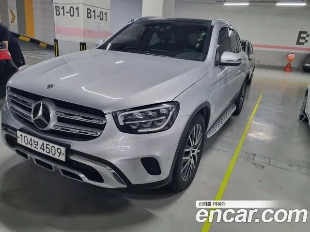 Mercedes-Benz GLC-Class GLC300 4MATIC