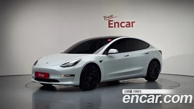 Tesla Model 3 Long Range