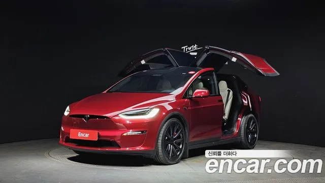 Tesla Model X Plaid