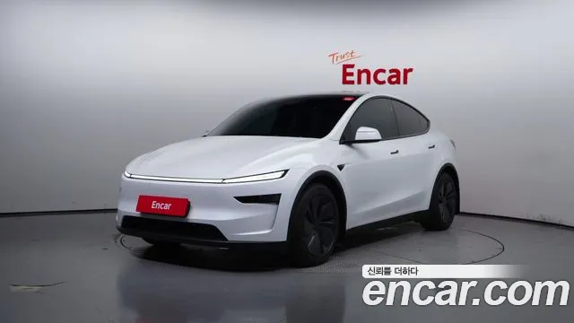 Tesla Model Y RWD