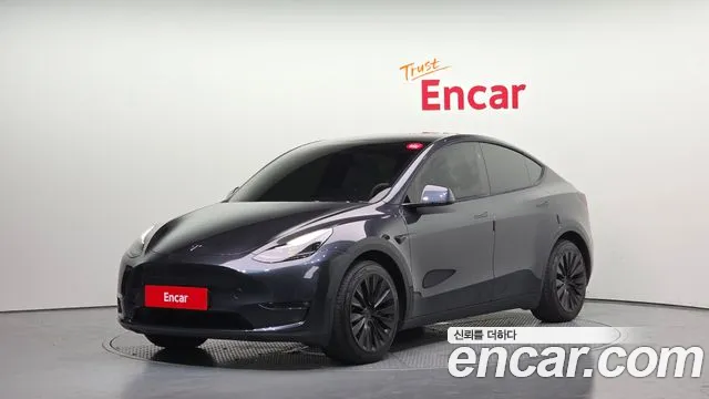 Tesla Model Y RWD