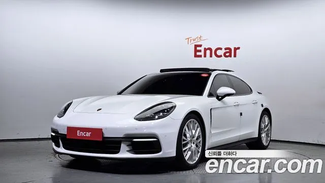 Porsche Panamera 3.0 AWD