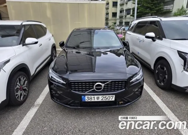 Volvo S60 B5 R-Design