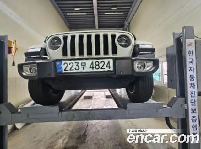 Jeep Wrangler 2.0 Overland 4Door