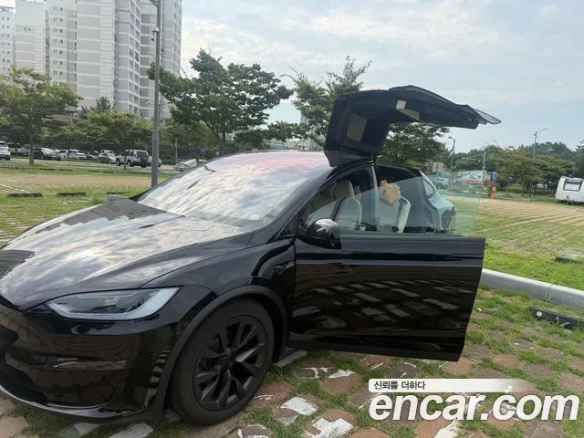 Tesla Model X AWD