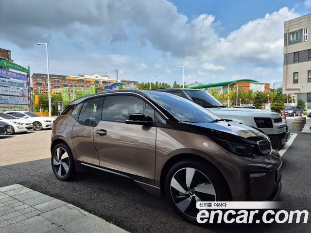 BMW i3 LUX