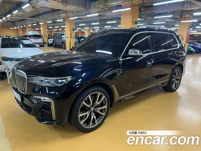 BMW X7 M50i 6STR