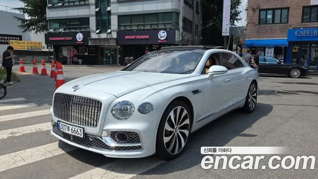Bentley Flying Spur 4.0