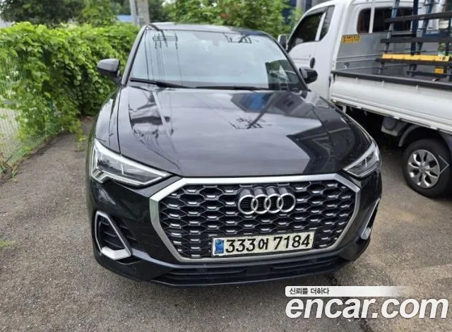Audi Q3 35 TDI Premium Sportback