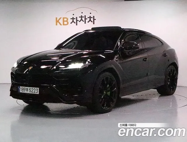 Lamborghini Urus 4.0 V8