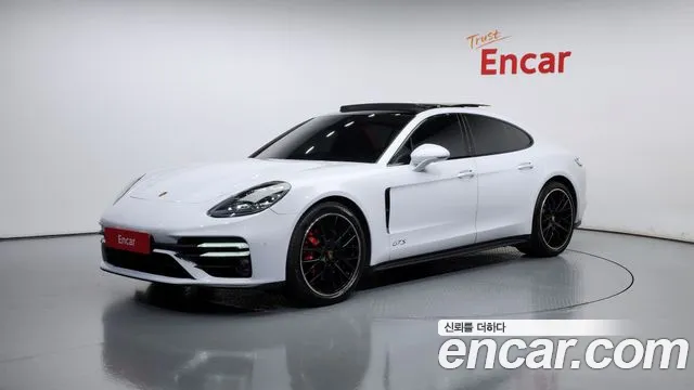 Porsche Panamera 4.0 GTS
