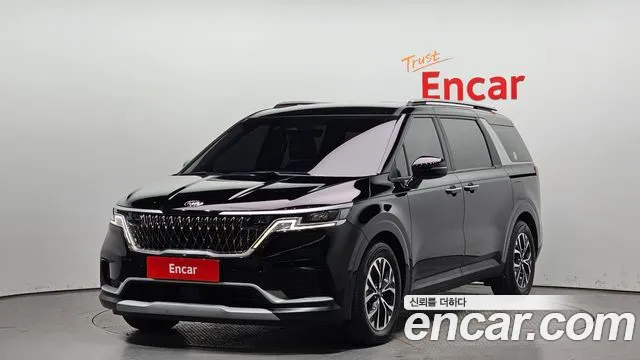 Kia Canival 9-Seater Prestige