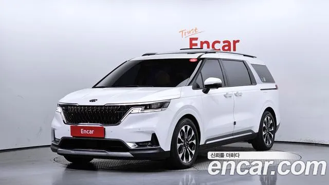 Kia Canival Gasoline 9-Seater Signature