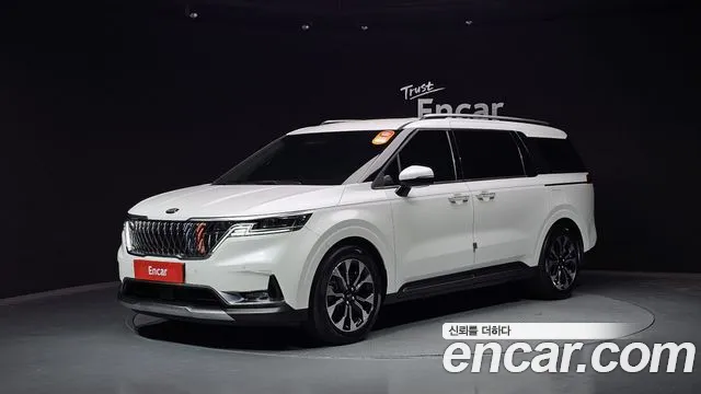 Kia Canival 9-Seater Noblesse