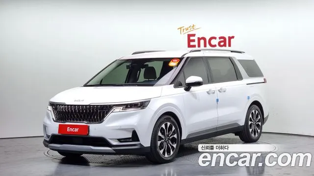 Kia Canival 9-Seater Prestige