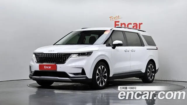Kia Canival 9-Seater Prestige