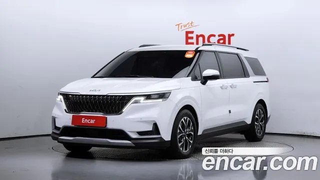 Kia Canival 9-Seater Prestige