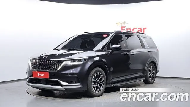 Kia Canival 9-Seater Prestige