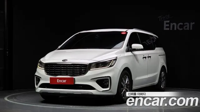 Kia Canival 9-Seater Prstige
