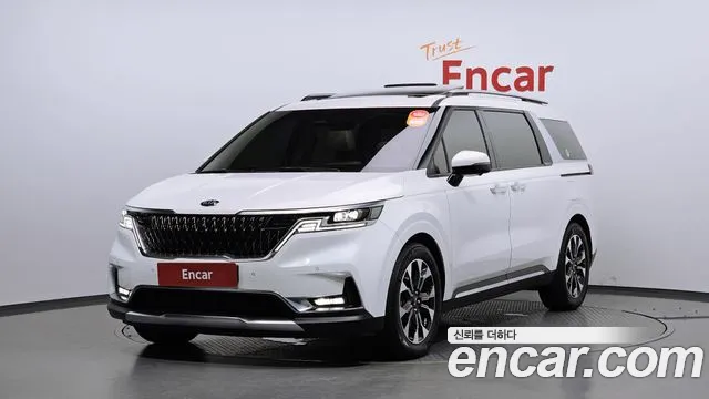 Kia Canival 9-Seater Signature