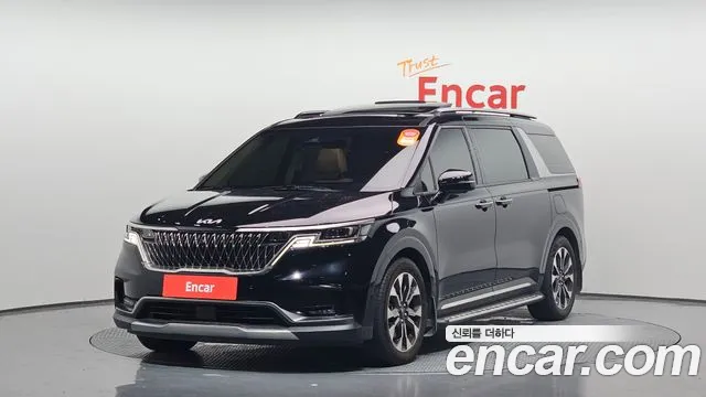 Kia Canival 9-Seater Signature