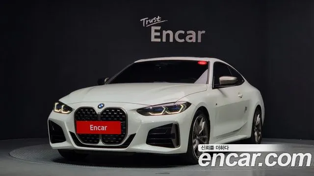 BMW 4-Series M440i xDrive FIrst Edition Coupe
