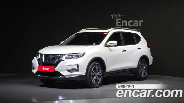 Nissan X-Trail 2.5 Smart 2WD