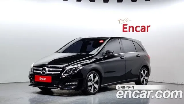 Mercedes-Benz B-Class B220