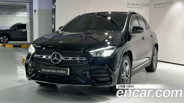 Mercedes-Benz GLA-Class GLA250 4MATIC