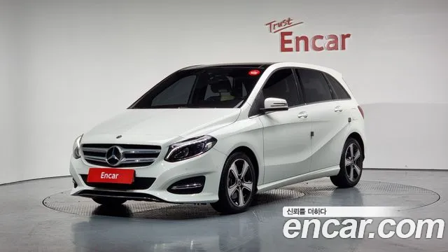 Mercedes-Benz B-Class B220