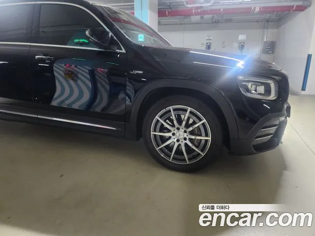 Mercedes-Benz GLB-Class AMG GLB35 4MATIC