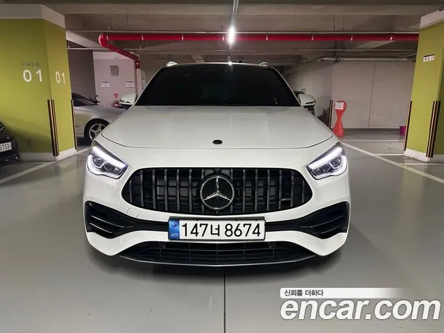 Mercedes-Benz GLA-Class GLA45 AMG 4MATIC+
