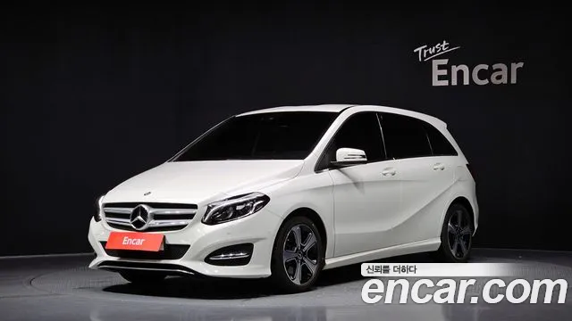 Mercedes-Benz B-Class B220